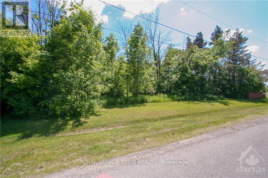 Lt 13 Silver Fox Crescent, North Dundas, Ontario  K0C 2K0 - Photo 1 - X9517471