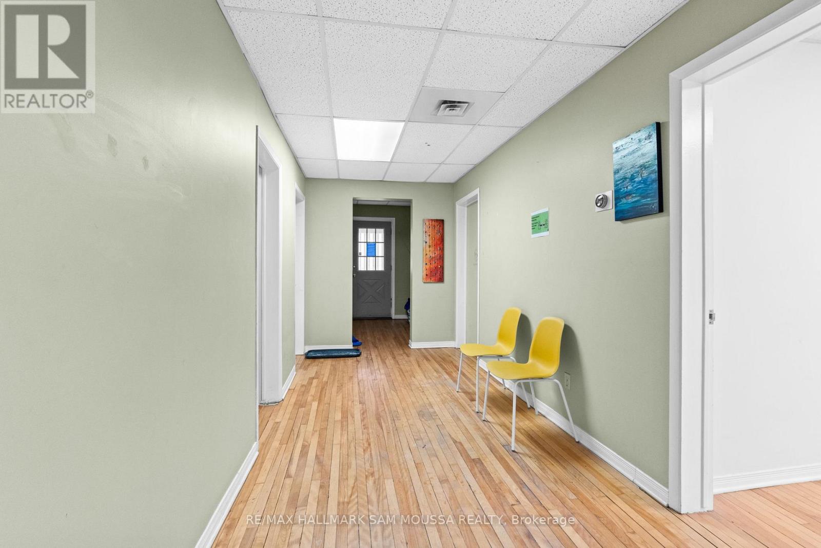162-164 Metcalfe Street, Ottawa, Ontario  K2P 1P2 - Photo 3 - X11949200