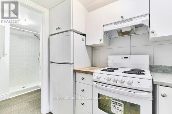 276 Mcarthur Avenue, Ottawa, Ontario  K1L 6P4 - Photo 9 - X12041947