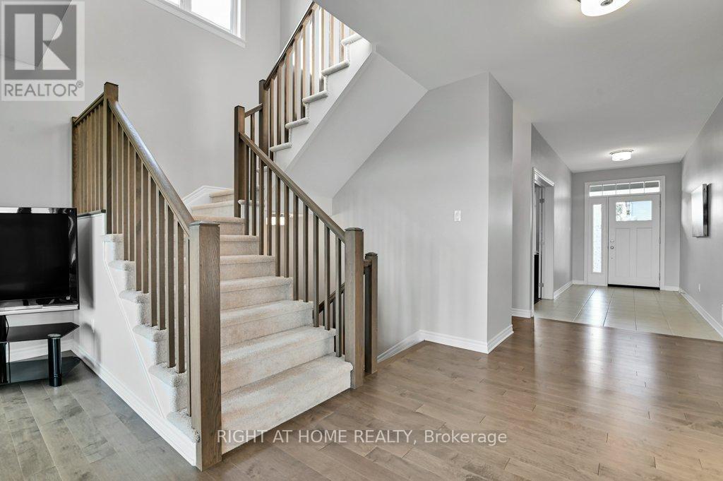 844 Snowdrop Crescent, Ottawa, Ontario  K1T 0X7 - Photo 14 - X12051947