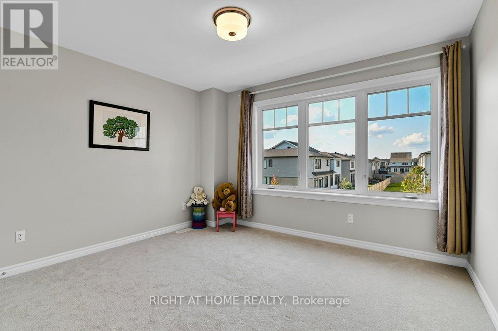 844 Snowdrop Crescent, Ottawa, Ontario  K1T 0X7 - Photo 22 - X12051947