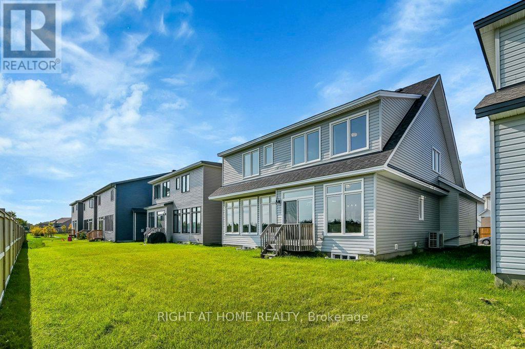 844 Snowdrop Crescent, Ottawa, Ontario  K1T 0X7 - Photo 29 - X12051947