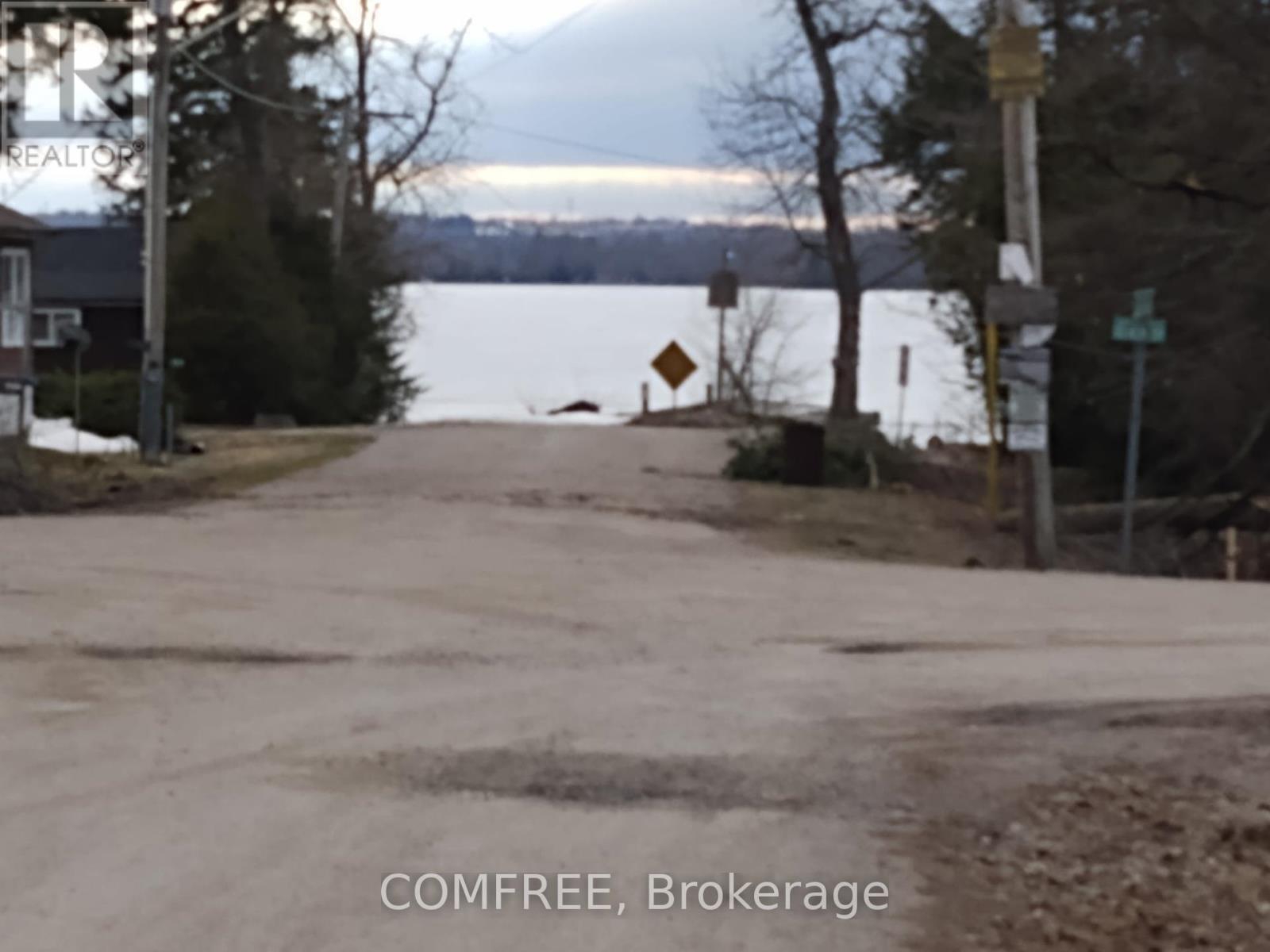 7177 Beach Drive, Ramara, Ontario  L0K 2B0 - Photo 1 - S12071905