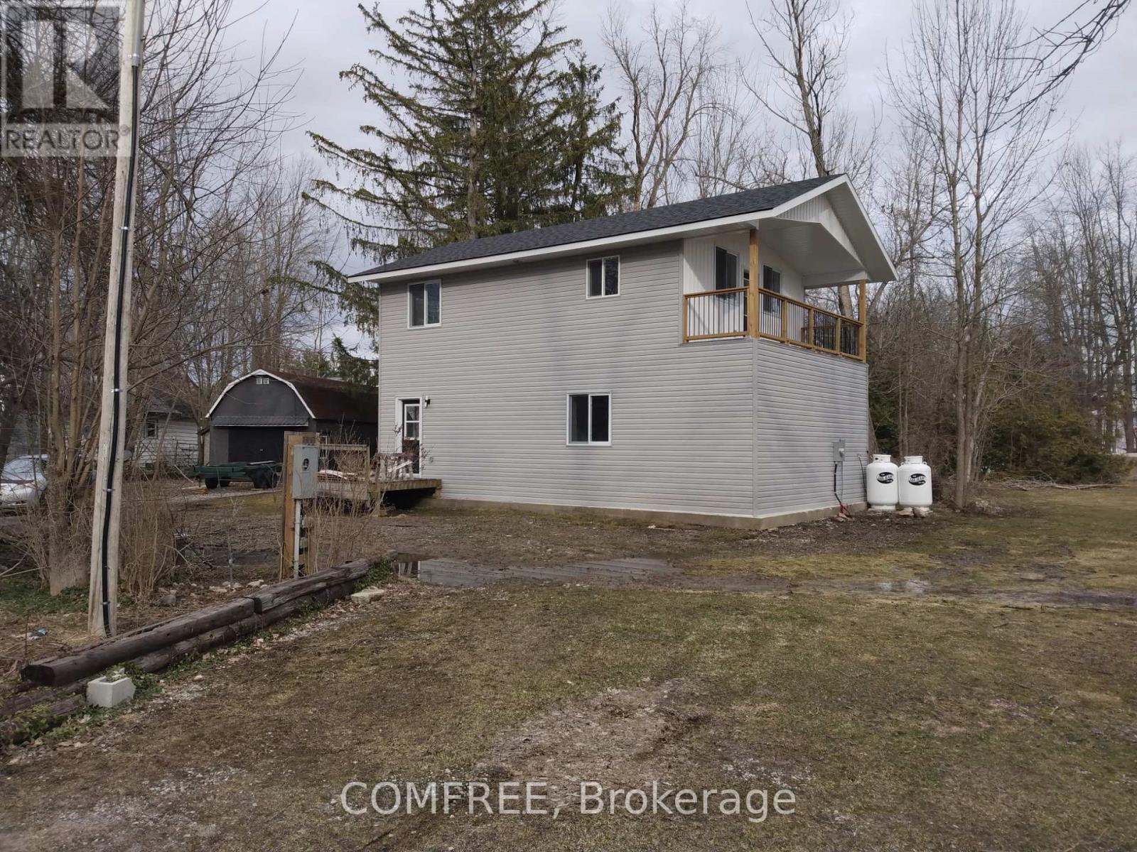 7177 Beach Drive, Ramara, Ontario  L0K 2B0 - Photo 3 - S12071905