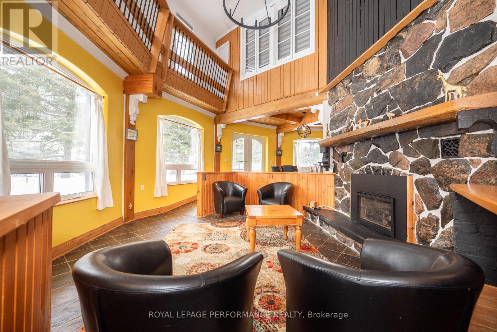 1371 Victoria Street, Petawawa, Ontario  K8H 2E9 - Photo 18 - X12089849