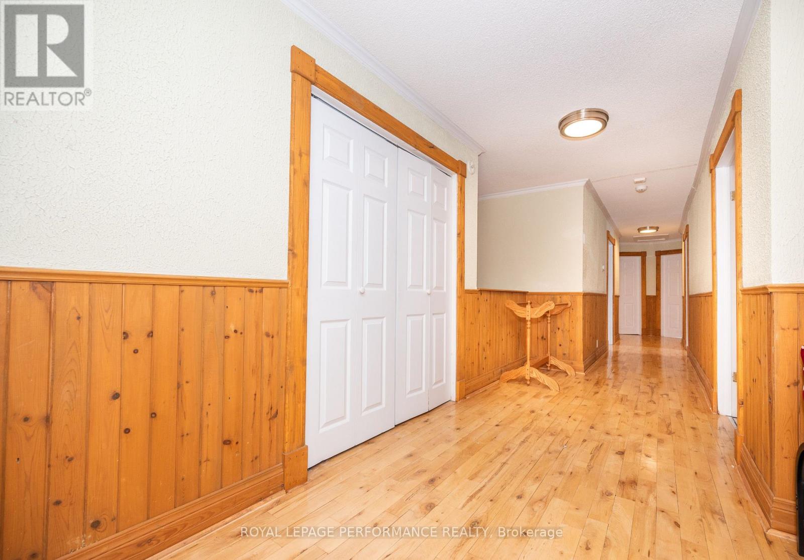1371 Victoria Street, Petawawa, Ontario  K8H 2E9 - Photo 30 - X12089849