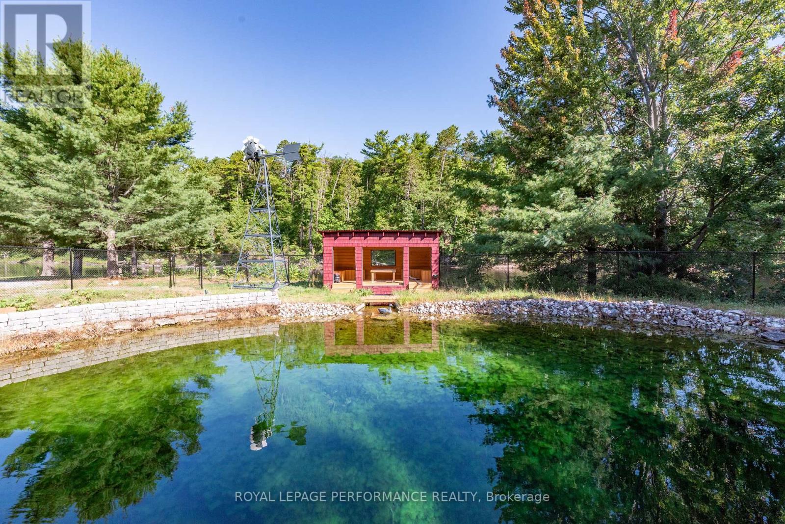 1371 Victoria Street, Petawawa, Ontario  K8H 2E9 - Photo 8 - X12089849