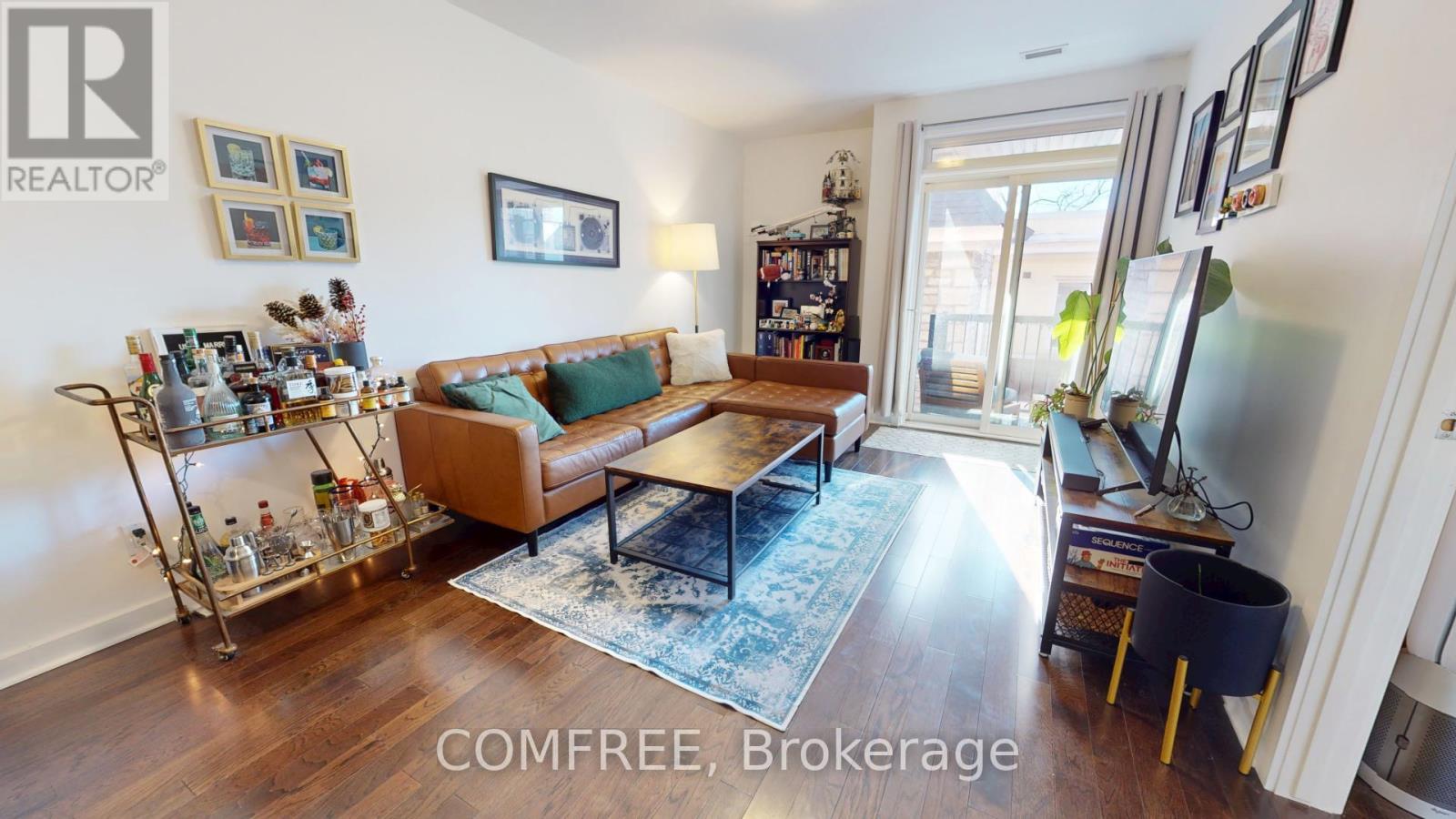 409 - 456 King Edward Avenue, Ottawa, Ontario  K1N 0B4 - Photo 2 - X12100439