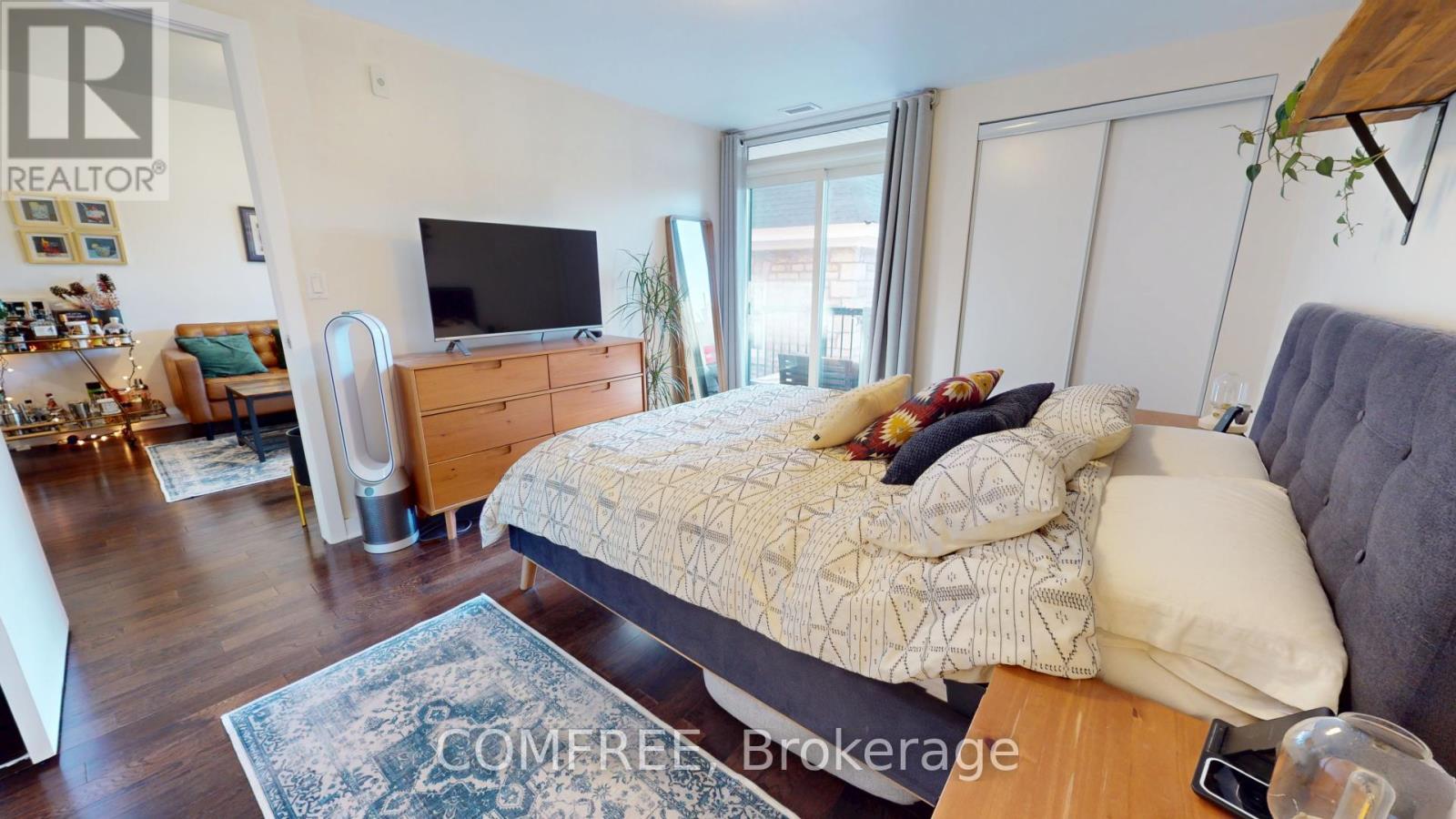 409 - 456 King Edward Avenue, Ottawa, Ontario  K1N 0B4 - Photo 7 - X12100439