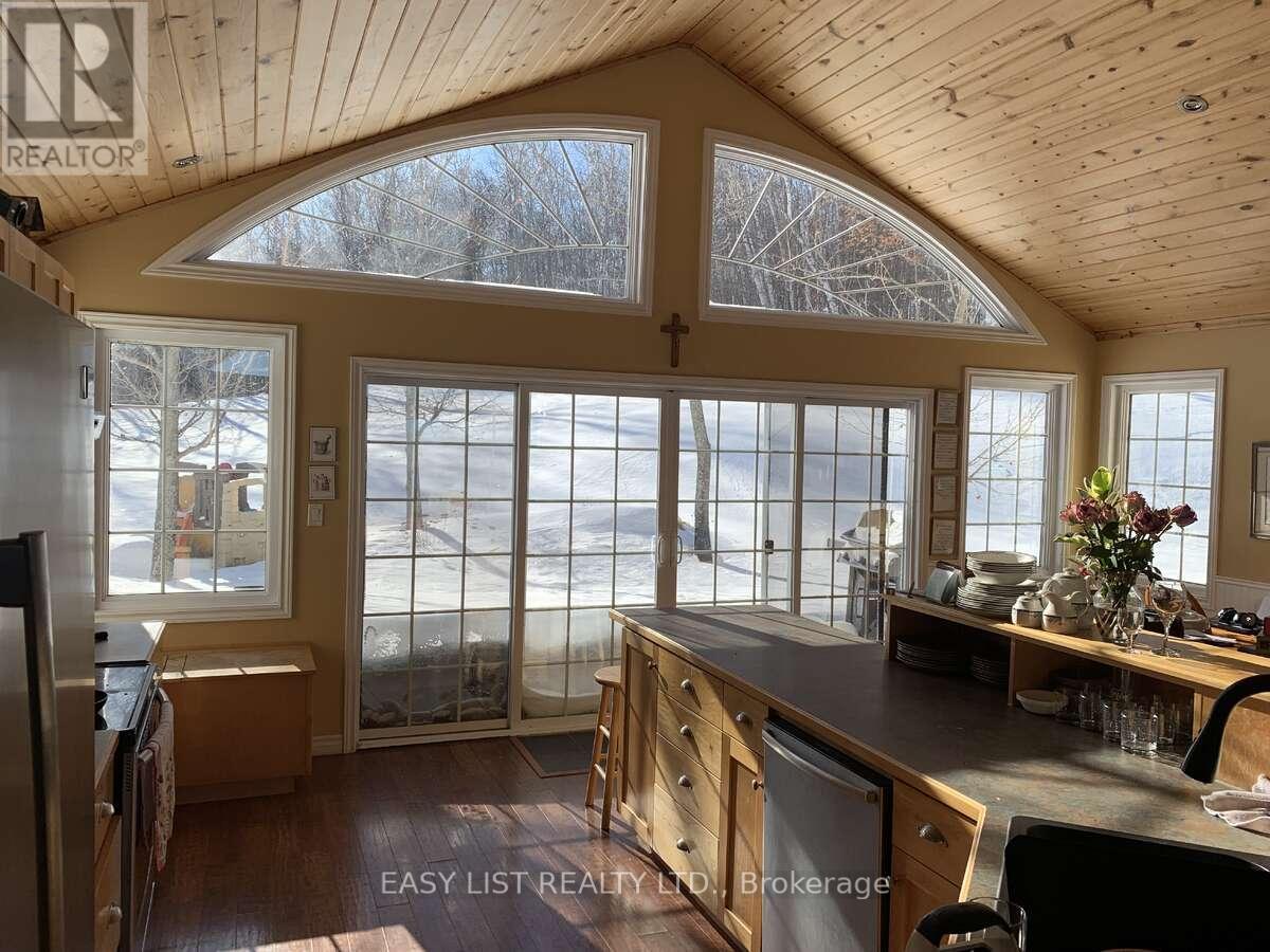 535 Perrier Road, Hastings Highlands, Ontario  K0J 1L0 - Photo 3 - X12145856