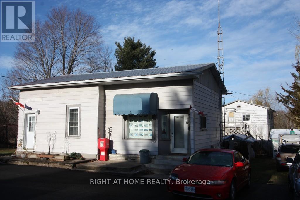 45 DRUMMOND STREET, Rideau Lakes, Ontario