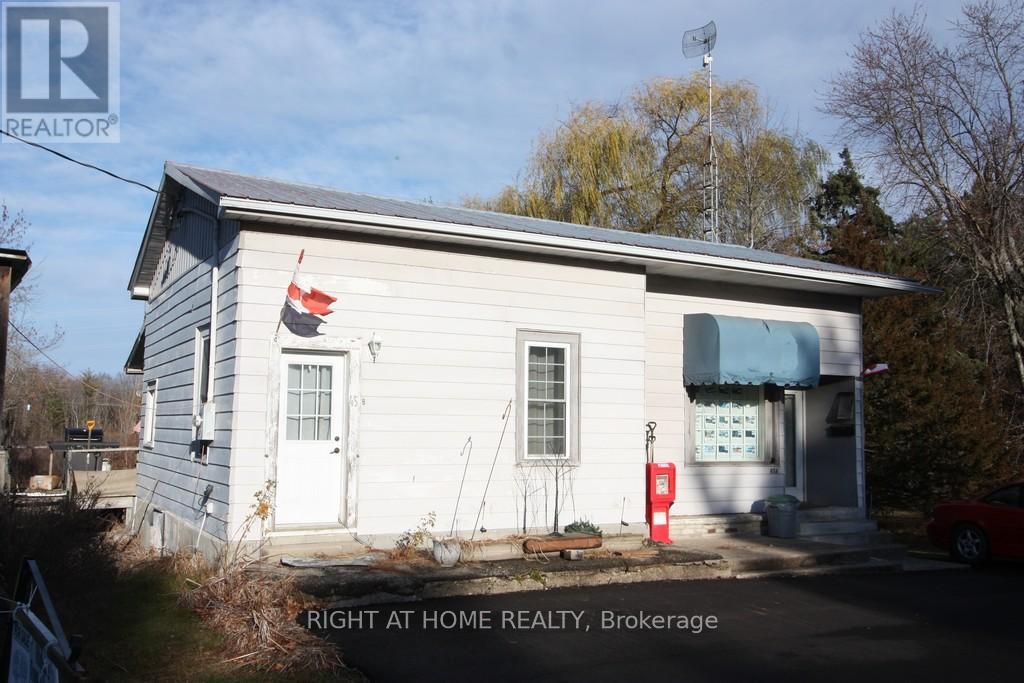 45 Drummond Street, Rideau Lakes, Ontario  K0G 1P0 - Photo 2 - X12148982