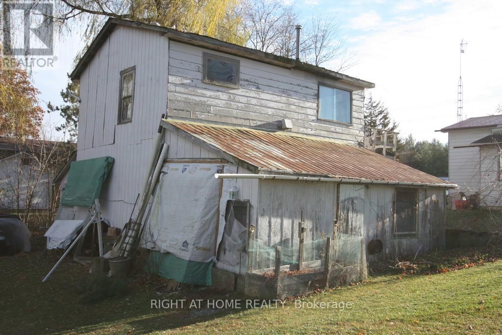 45 Drummond Street, Rideau Lakes, Ontario  K0G 1P0 - Photo 4 - X12148982