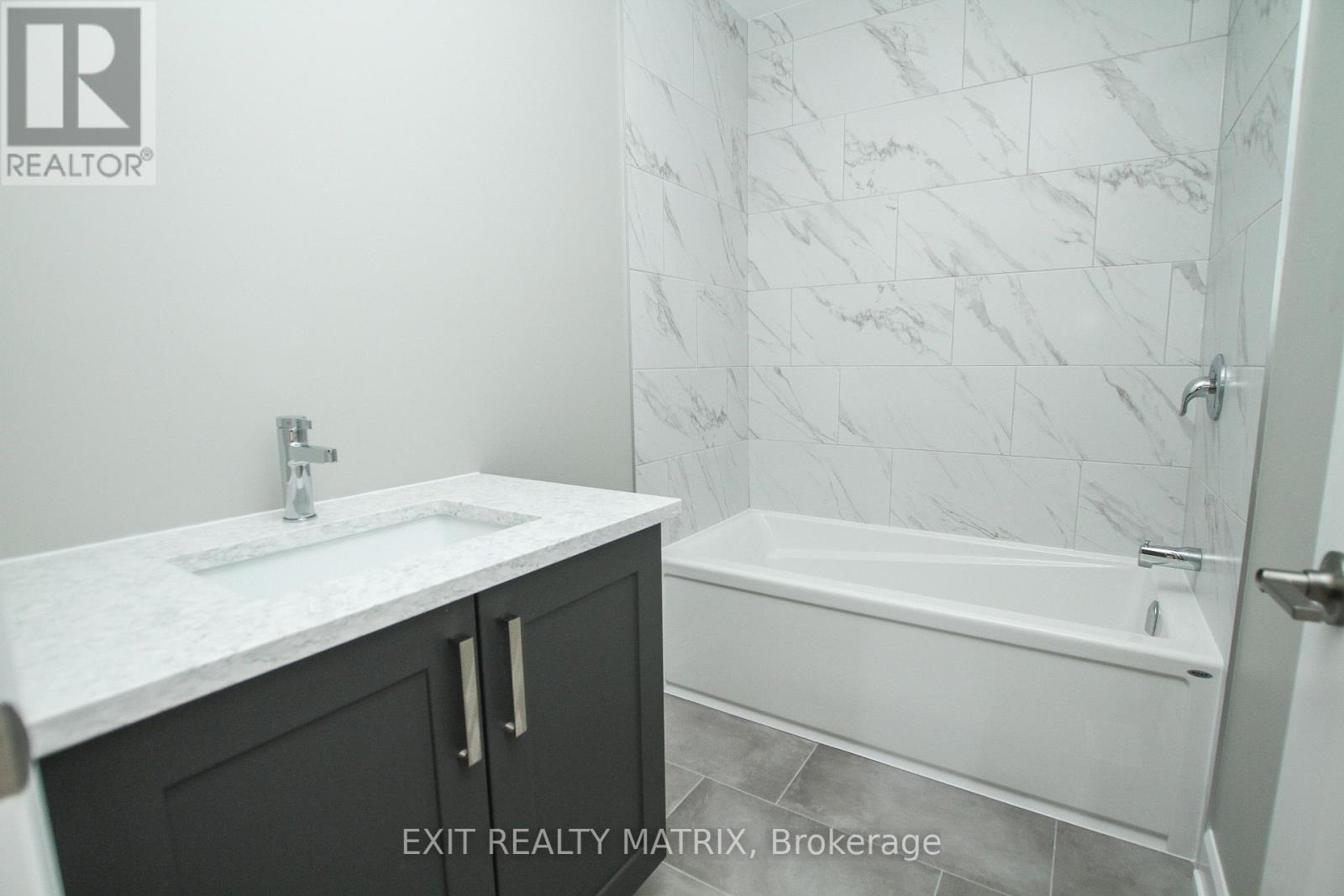 1401 Caroline Court, Cornwall, Ontario  K6J 0C5 - Photo 12 - X12168434