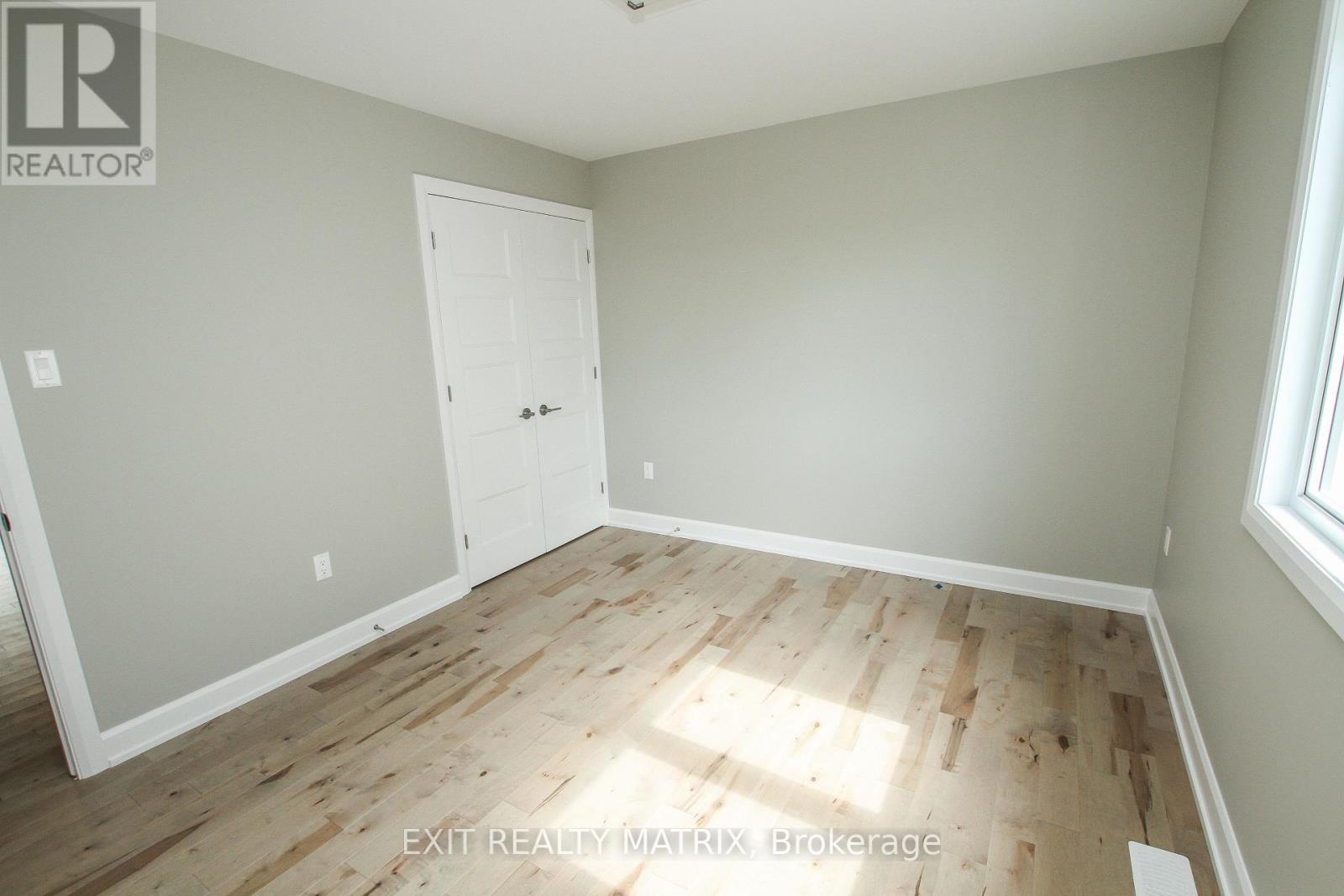 1401 Caroline Court, Cornwall, Ontario  K6J 0C5 - Photo 13 - X12168434