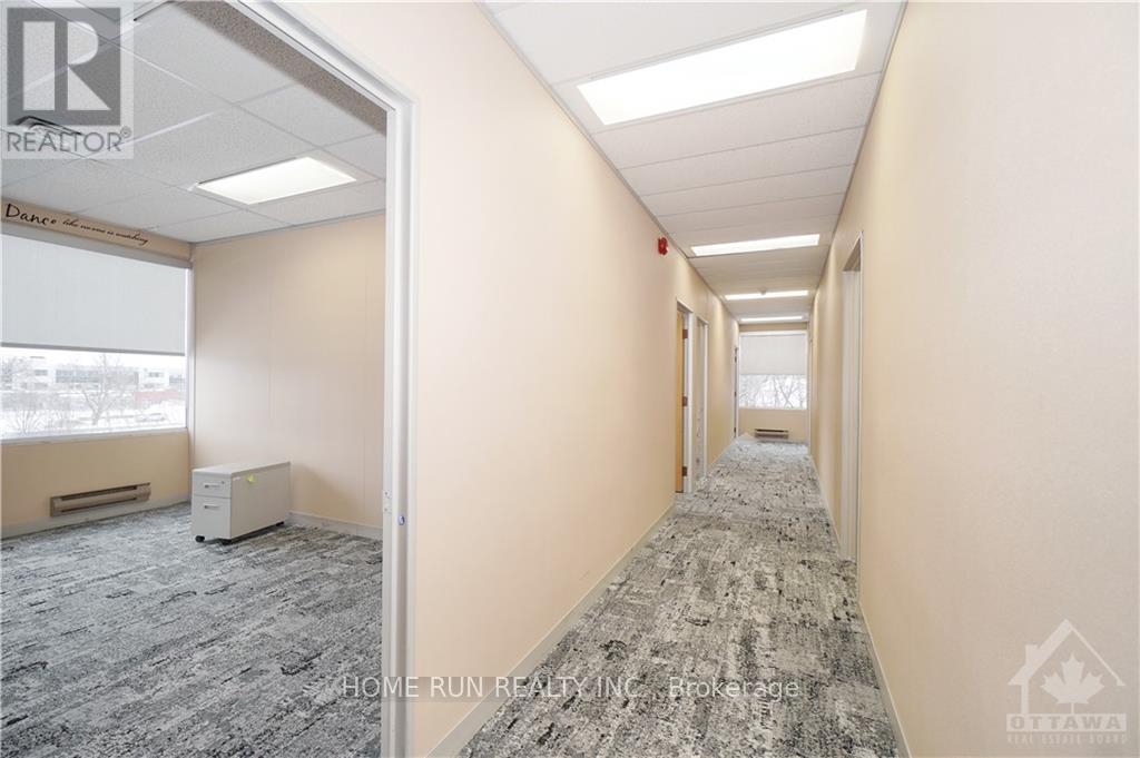 216 - 1956 Robertson Road, Ottawa, Ontario  K2H 5B9 - Photo 2 - X12174899