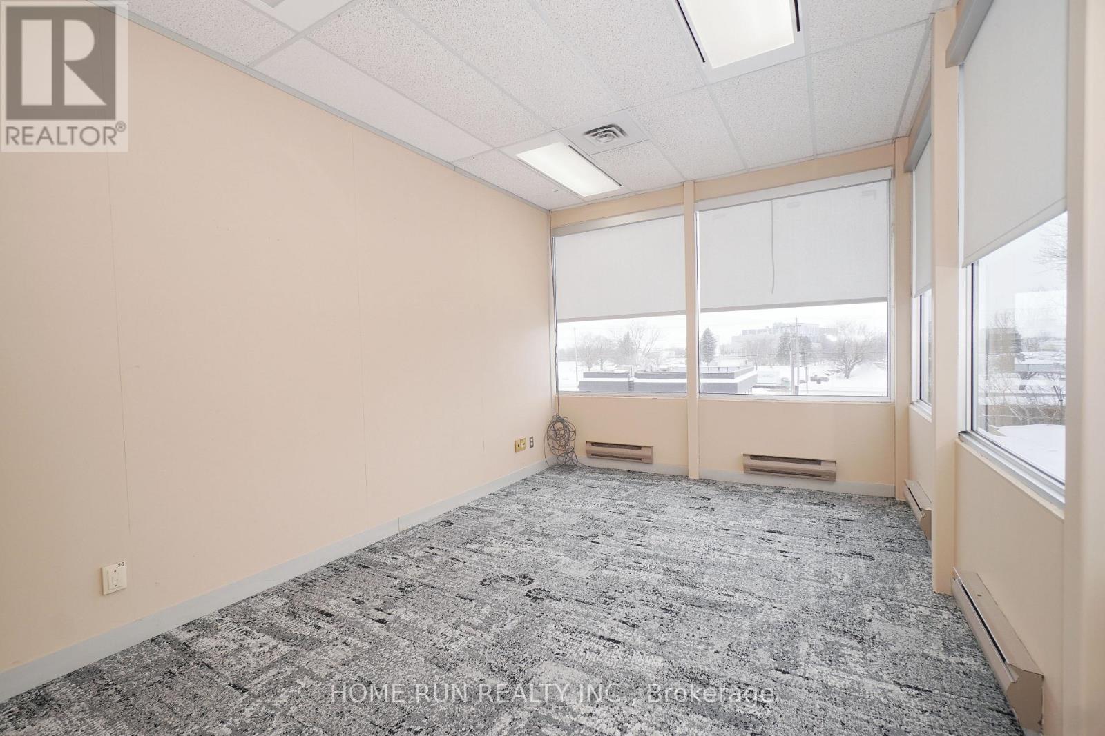 216 - 1956 Robertson Road, Ottawa, Ontario  K2H 5B9 - Photo 4 - X12174899