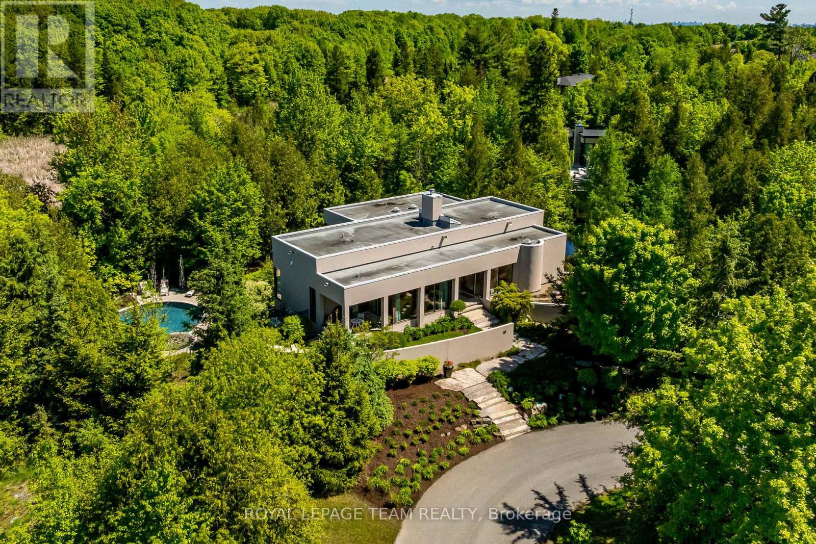 14 Kanata Rockeries Private, Ottawa, Ontario  K2K 3P4 - Photo 50 - X12183076