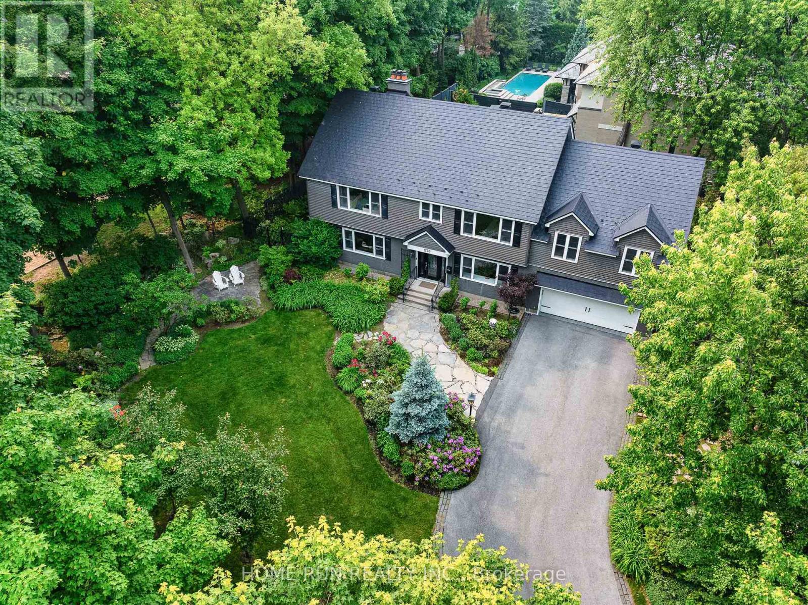 275 Buchan Road, Ottawa, Ontario  K1M 0W4 - Photo 3 - X12205649