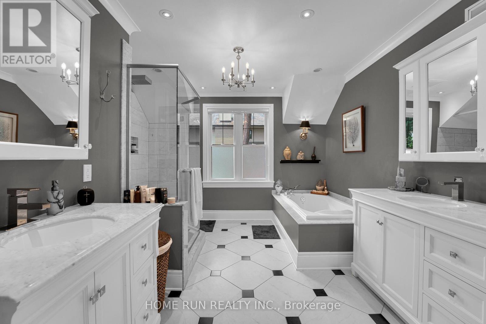 275 Buchan Road, Ottawa, Ontario  K1M 0W4 - Photo 33 - X12205649