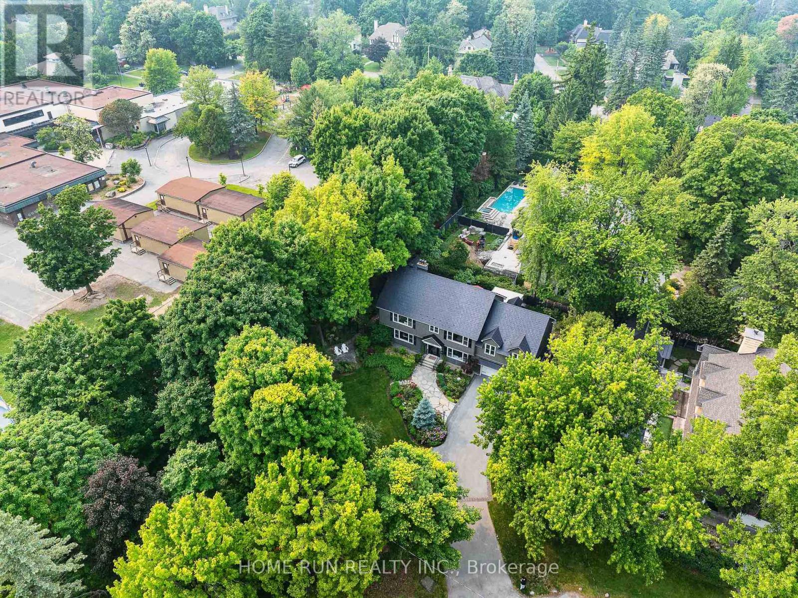 275 Buchan Road, Ottawa, Ontario  K1M 0W4 - Photo 4 - X12205649