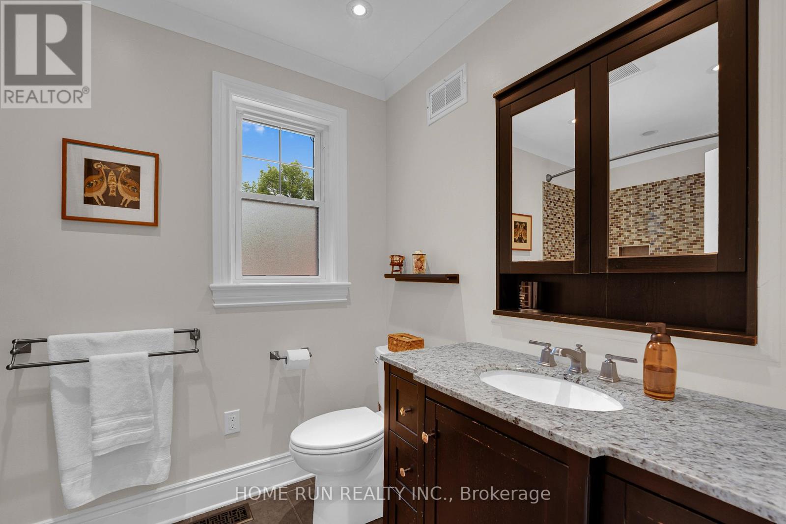 275 Buchan Road, Ottawa, Ontario  K1M 0W4 - Photo 45 - X12205649