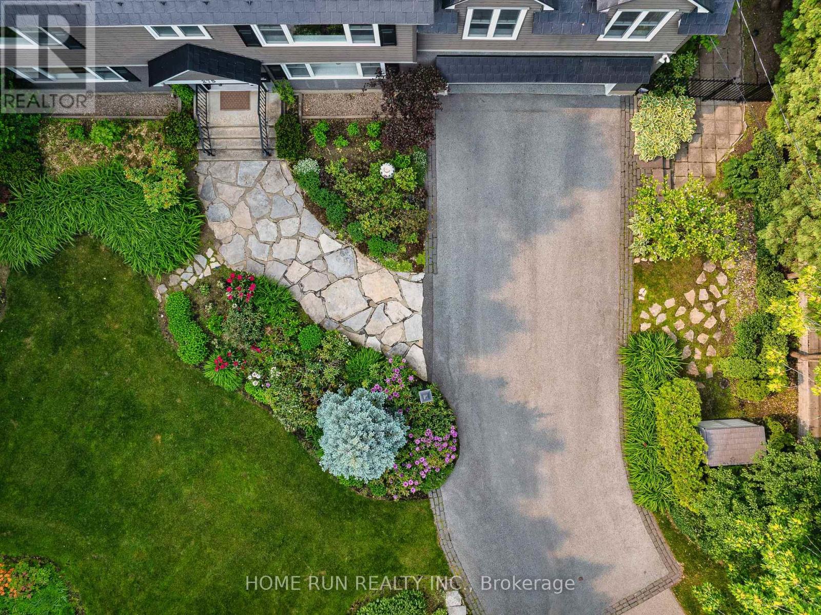 275 Buchan Road, Ottawa, Ontario  K1M 0W4 - Photo 6 - X12205649