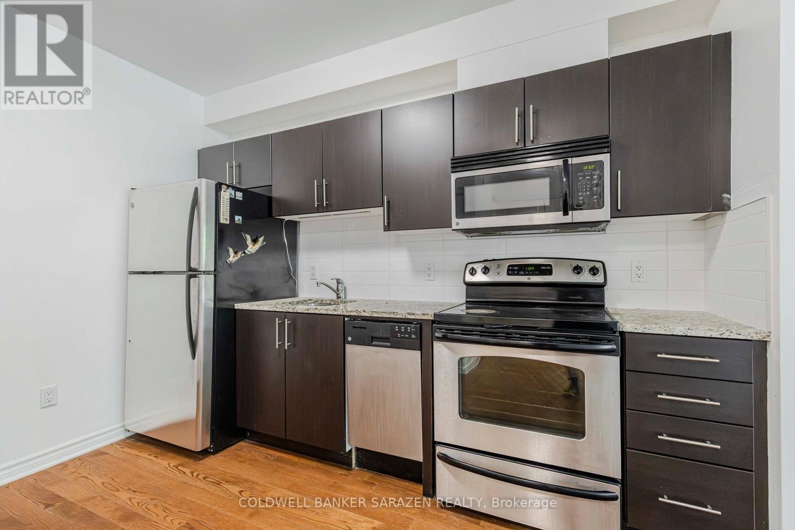 218 - 429 Kent Street, Ottawa, Ontario  K2P 1B5 - Photo 16 - X12207400