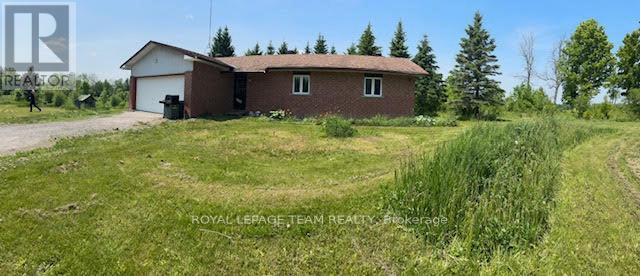 5296 Panmure Road, Mississippi Mills, Ontario  K0A 2X0 - Photo 4 - X12217307