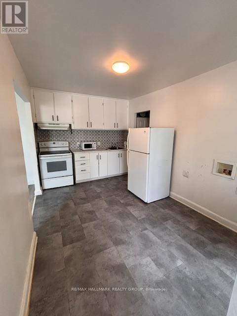 266 Emond Street, Ottawa, Ontario  K1L 7R8 - Photo 3 - X12217665