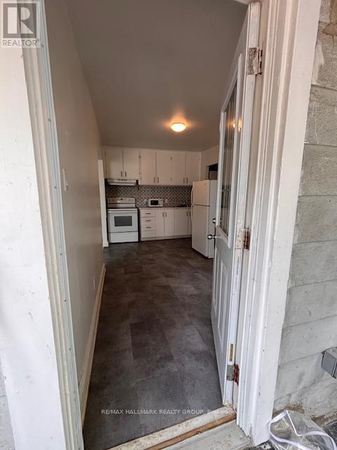 266 Emond Street, Ottawa, Ontario  K1L 7R8 - Photo 4 - X12217665