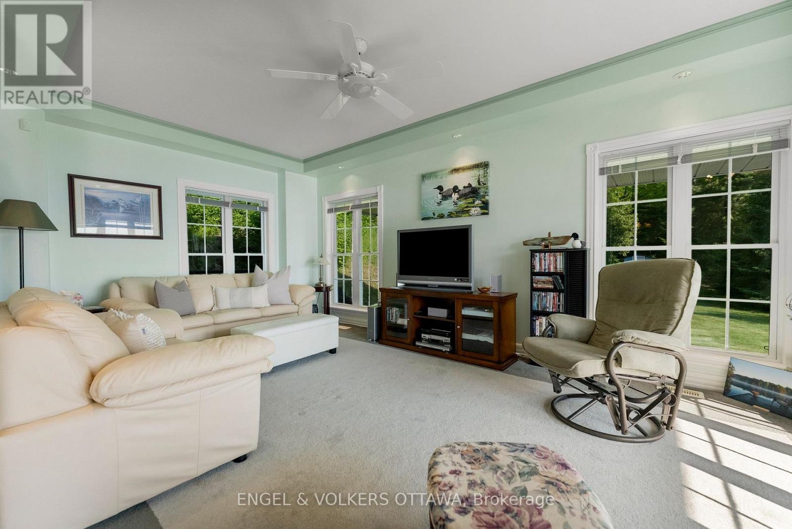 541 Morglan Lane, Greater Madawaska, Ontario  K0J 1H0 - Photo 18 - X12230603