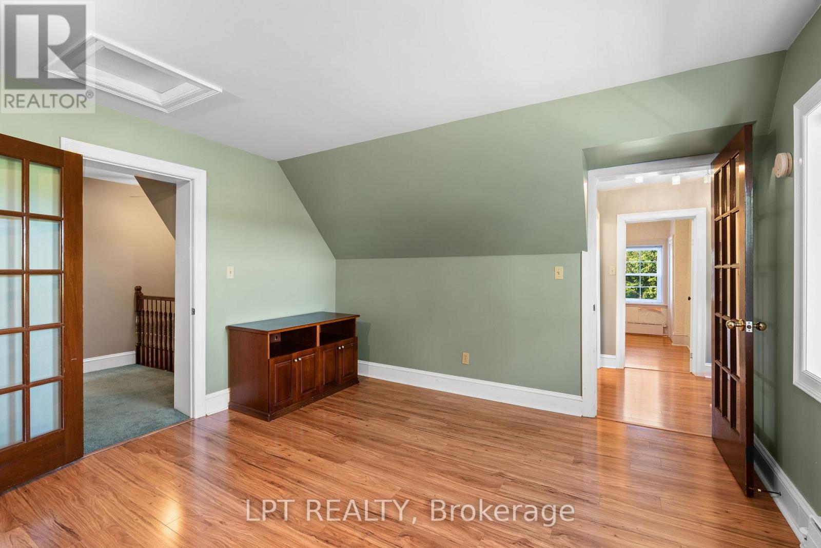 7928 Jock Trail, Ottawa, Ontario  K0A 2Z0 - Photo 18 - X12269277