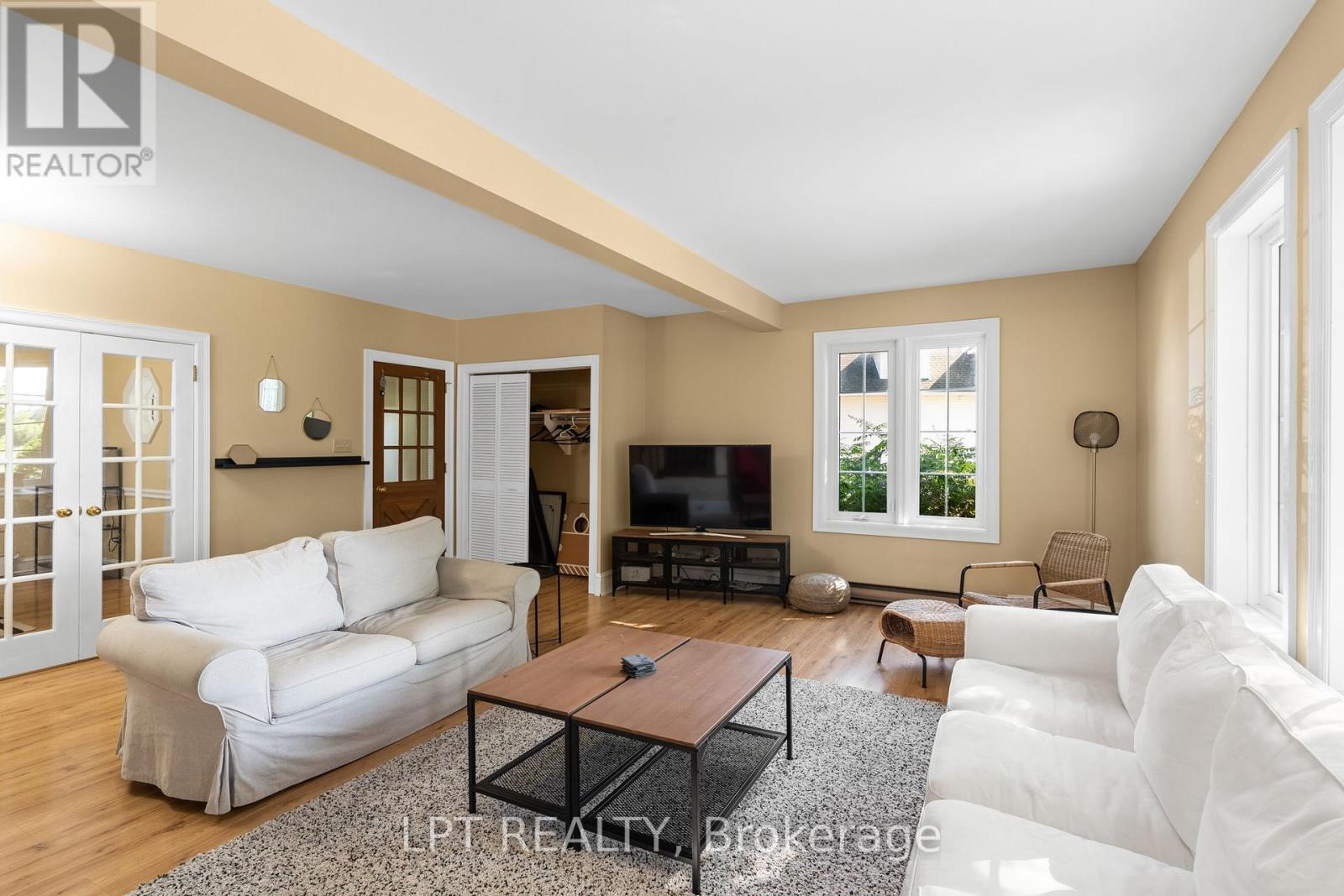 7928 Jock Trail, Ottawa, Ontario  K0A 2Z0 - Photo 8 - X12269277