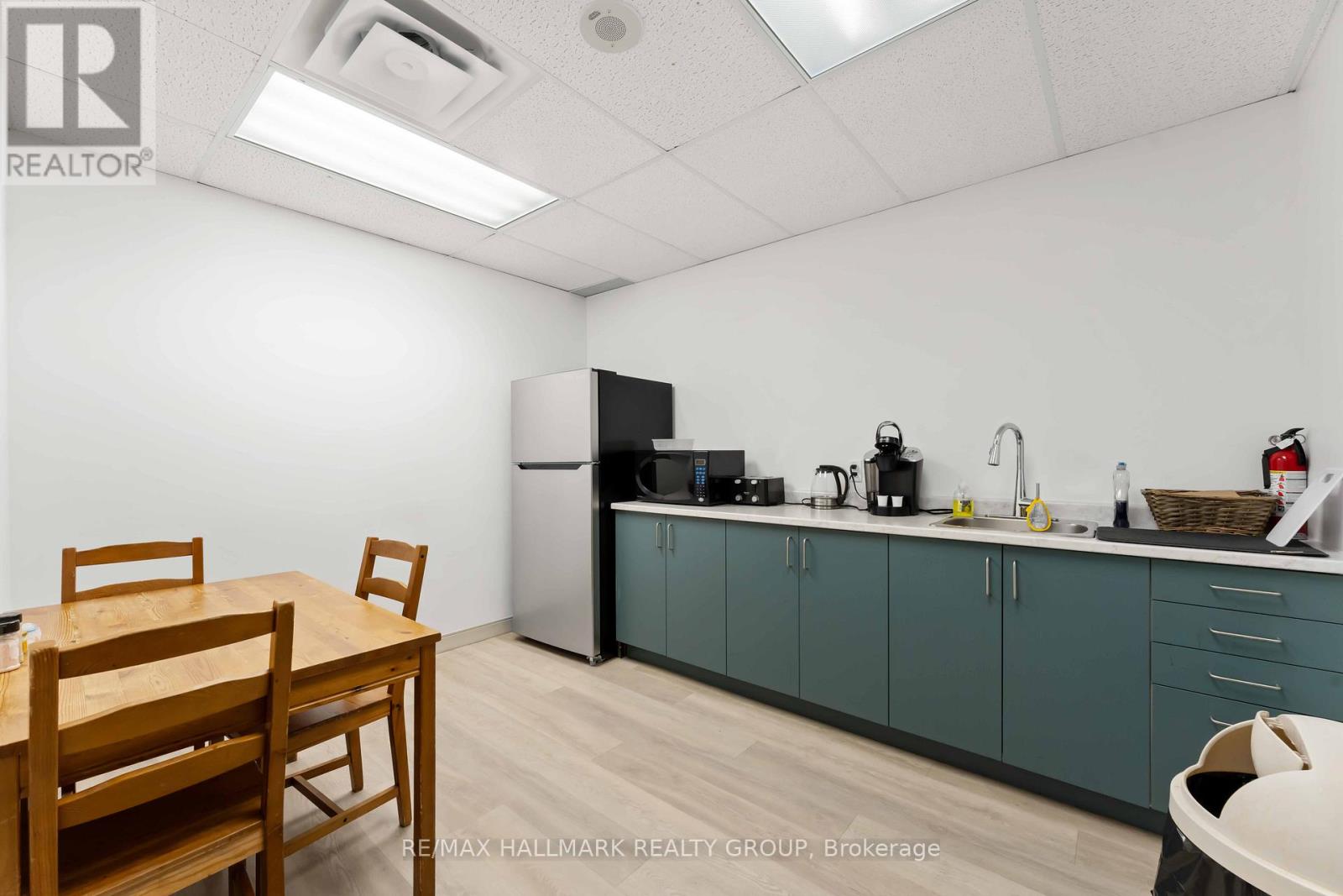 707 - 350 Sparks Street, Ottawa, Ontario  K1R 7S8 - Photo 13 - X12280658
