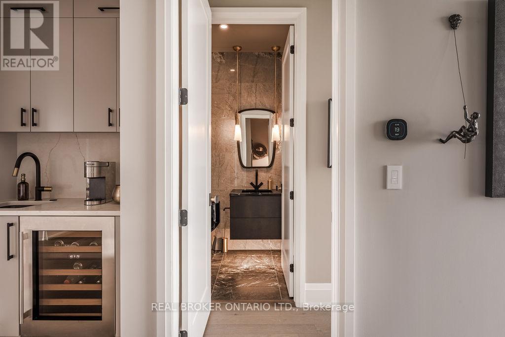 4401 - 805 Carling Avenue, Ottawa, Ontario  K1S 5W9 - Photo 38 - X12284282
