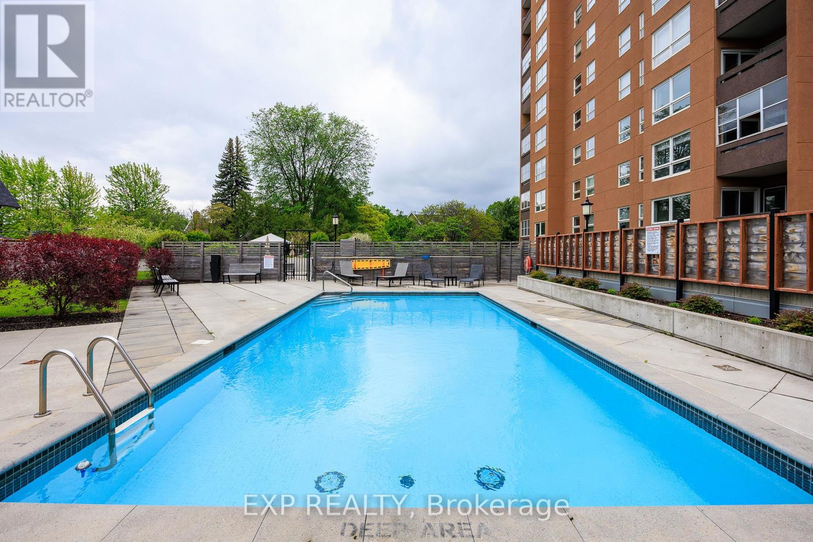 1003 - 373 Laurier Avenue E, Ottawa, Ontario  K1N 8X6 - Photo 4 - X12310325