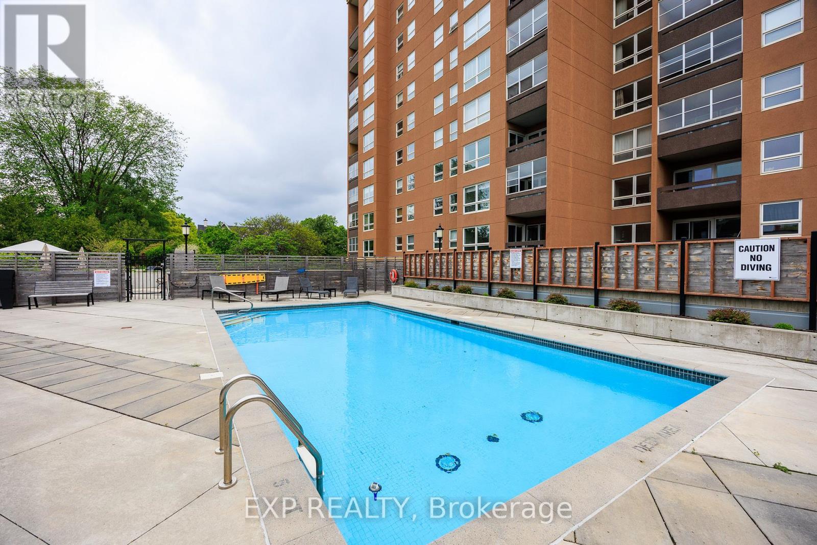 1003 - 373 Laurier Avenue E, Ottawa, Ontario  K1N 8X6 - Photo 6 - X12310325