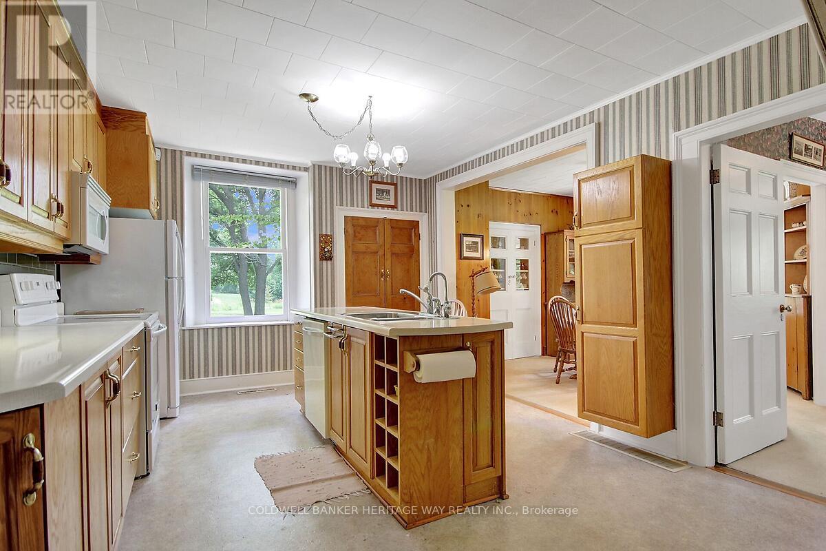 120 Kilmarnock Road, Montague, Ontario  K7A 5B8 - Photo 14 - X12317795