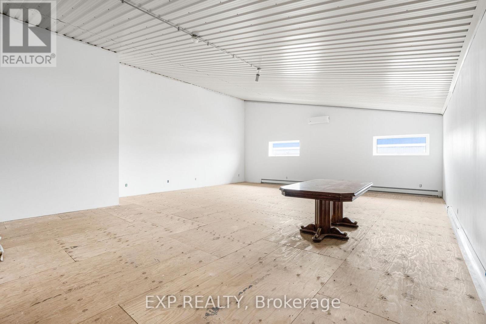 299 Industrial Boulevard, North Glengarry, Ontario  K0C 1A0 - Photo 15 - X12319268