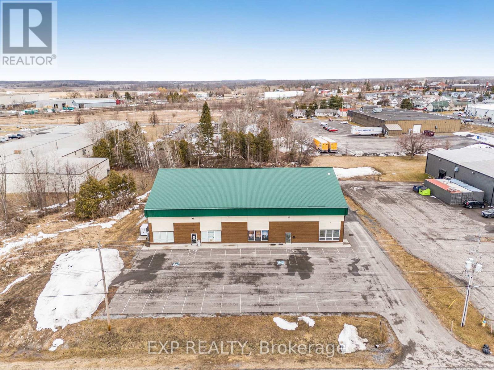 299 Industrial Boulevard, North Glengarry, Ontario  K0C 1A0 - Photo 16 - X12319268