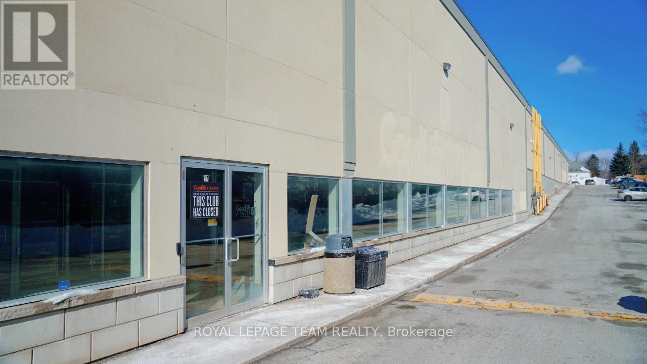 G17 - 484 Hazeldean Road, Ottawa, Ontario  K2L 1V4 - Photo 2 - X12330174