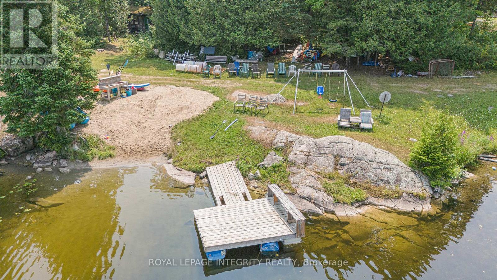 356 Bow Lake Lane, Lanark Highlands, Ontario  K0G 1K0 - Photo 31 - X12333386
