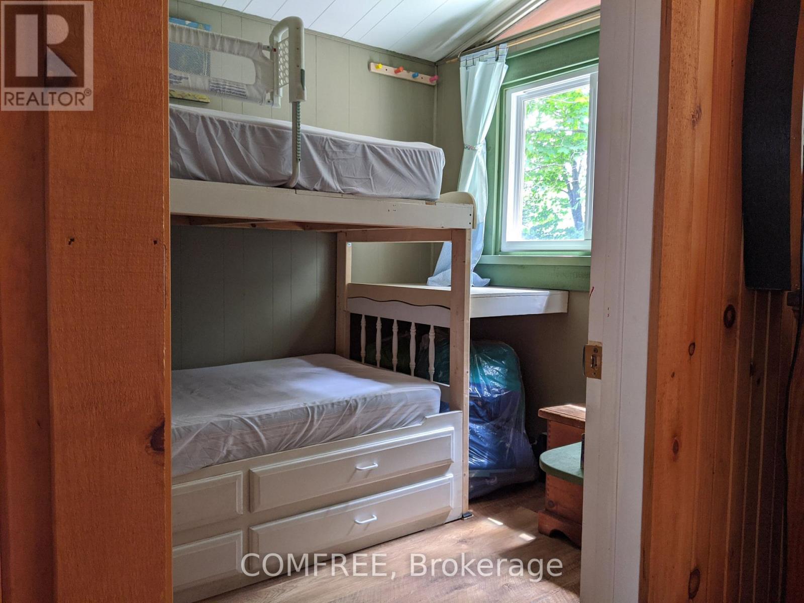 299 Sherwood Drive, Perry, Ontario  P0A 1R0 - Photo 12 - X12334413