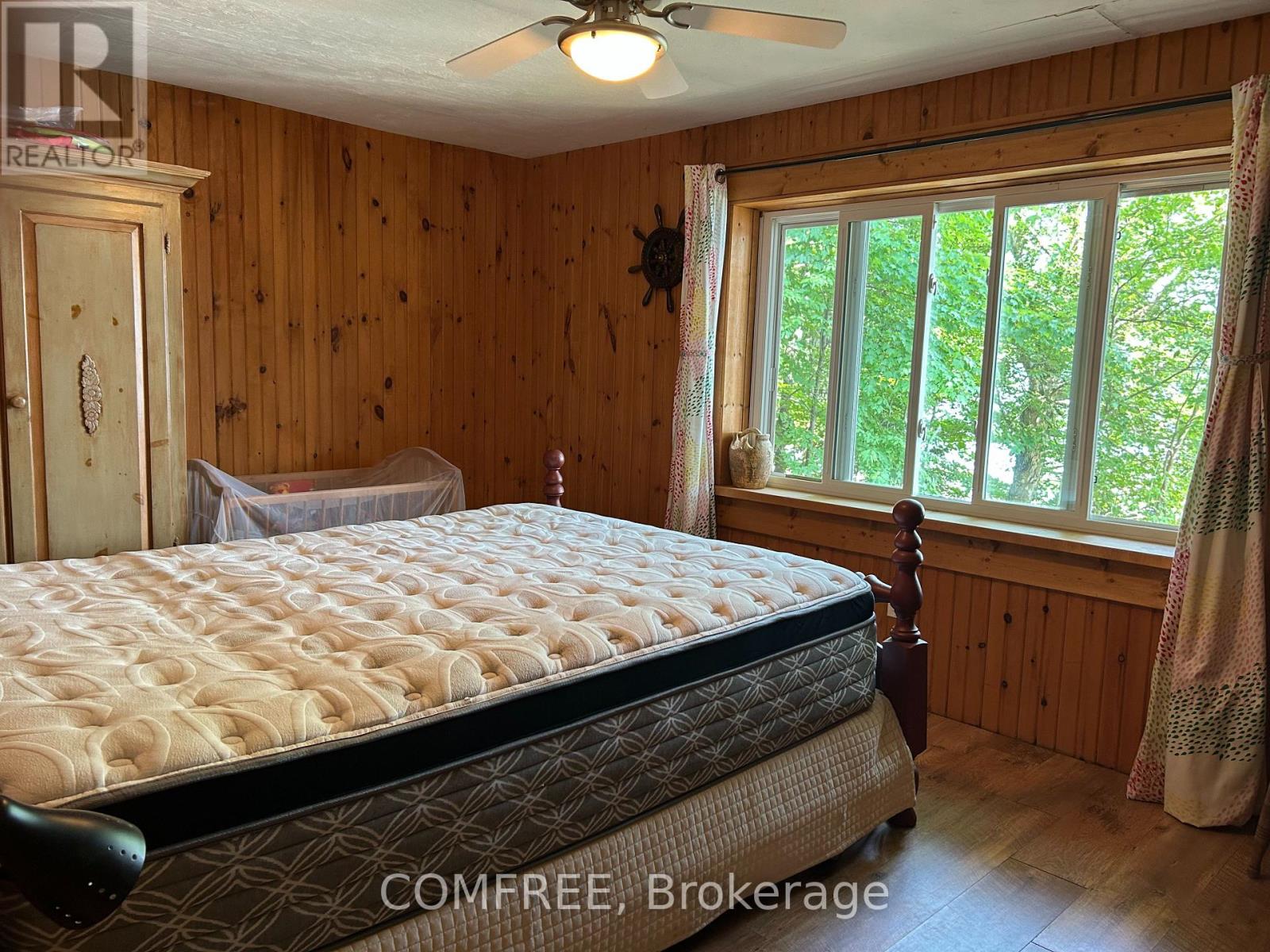 299 Sherwood Drive, Perry, Ontario  P0A 1R0 - Photo 9 - X12334413