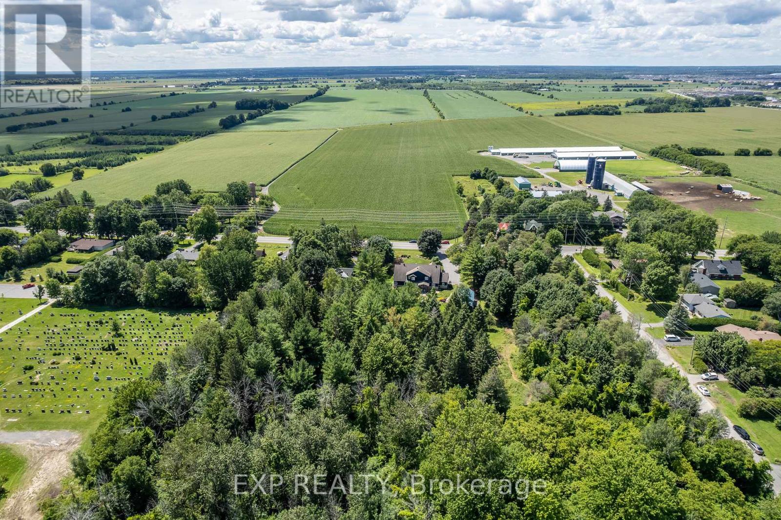 5486 Old Richmond Rd. Road W, Ottawa, Ontario  K2R 1E4 - Photo 19 - X12338615