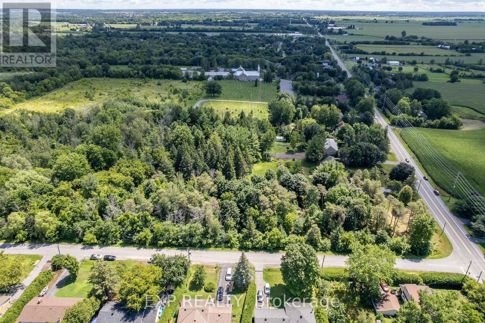 5486 Old Richmond Rd. Road W, Ottawa, Ontario  K2R 1E4 - Photo 6 - X12338615