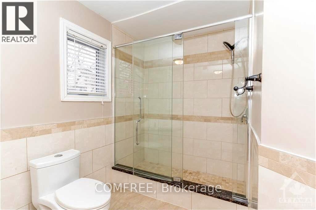 152 Twyford Street, Ottawa, Ontario  K1V 0V7 - Photo 21 - X12339730