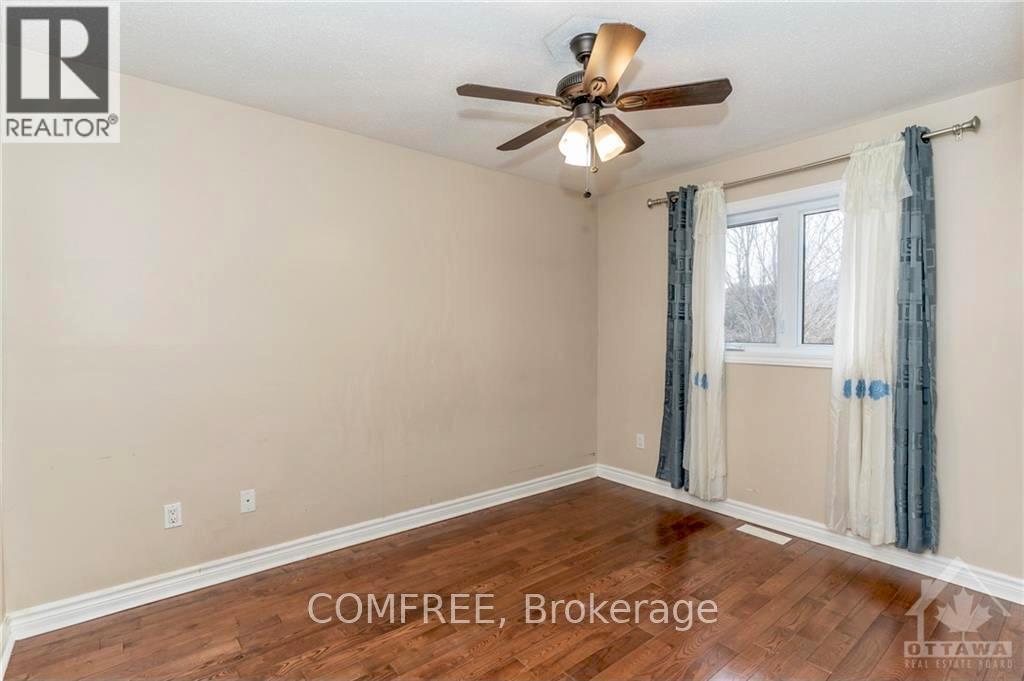 152 Twyford Street, Ottawa, Ontario  K1V 0V7 - Photo 25 - X12339730