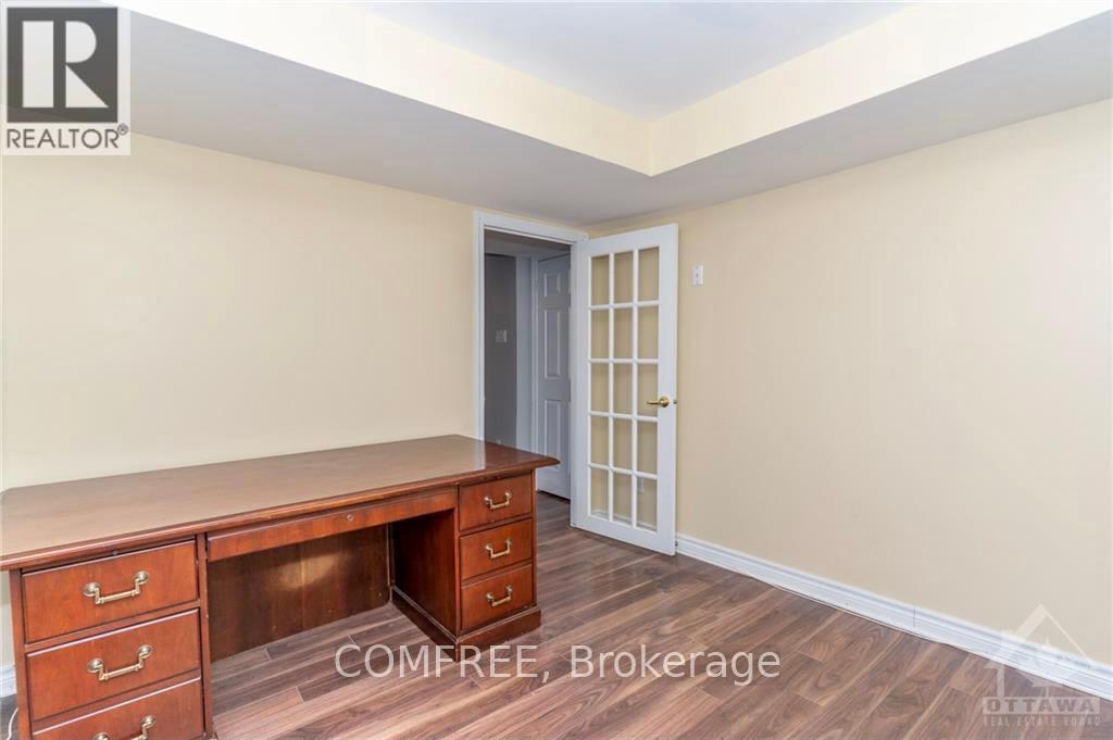 152 Twyford Street, Ottawa, Ontario  K1V 0V7 - Photo 27 - X12339730